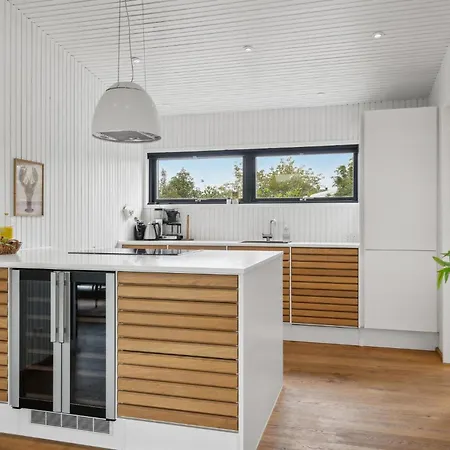 Holiday home In With Kitchen *